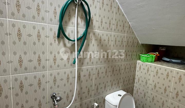 Murah Banget , Rumah di Poris Indah, 5X11, 2 Lantai, Semi Furnished 2