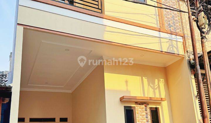 Dewi Lin Rumah Baru Poris Indah Luas 66 Dgn 3 Kt  Semi Furnished 2