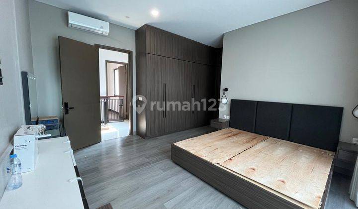 Murah Bangetss !!! Cluster Keia The Zora Bsd City Luas 120 Dgn 5 Kt Semi Furnished 2