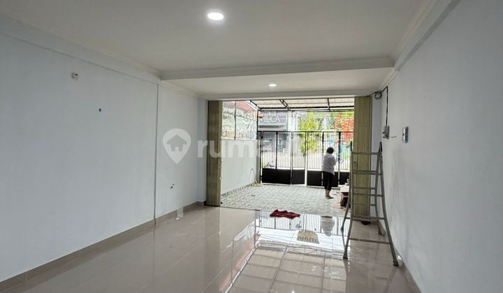 Newly Renovated Shop House for Sale in Poris Indah, 4X20, 2 Floors, Freehold Title 2
