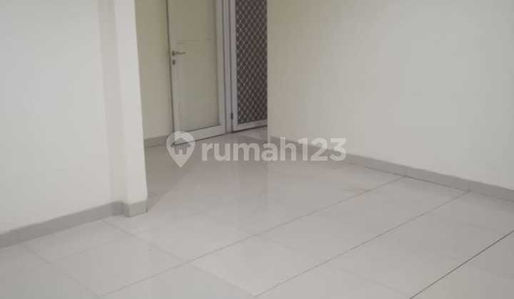 Jual Cepat , Jual Bu , Rumah Di Amerika Latin , Green Lake City , 6x18 , Full Bangunan , Shm