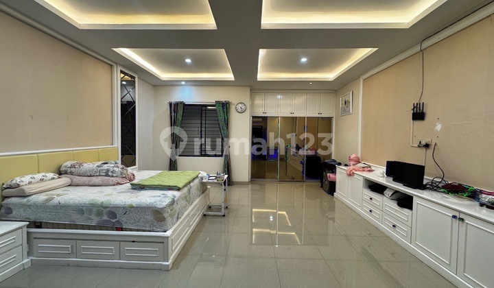 House in Green Lake City, 5 Bedrooms, Semi Furnished, Freehold Certificate 1