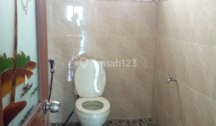 RUKO STRATEGIS 3 LANTAI PINGGIR JALAN RAYA SAWANGAN~DEPOK 6