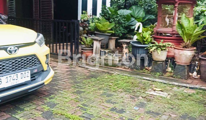 HUNIAN STRATEGIS DI TEBET TIMUR RAYA DEKAT STASIUN TEBET 2