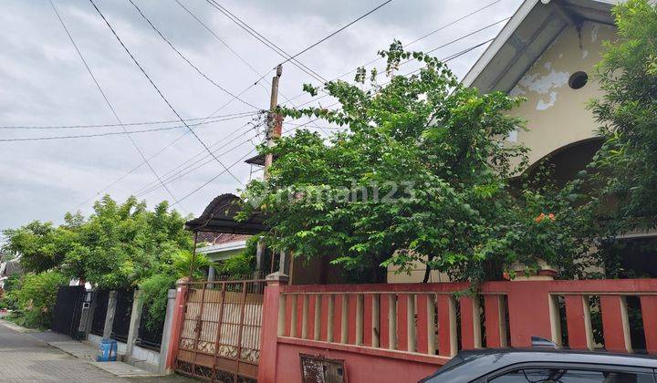 Rumah Unfurnished SHM di Jalan Blimbing Raya Semarang Selatan 2