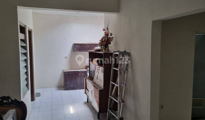 Rumah Bagus Unfurnished SHM di Pedurungan Semarang 2