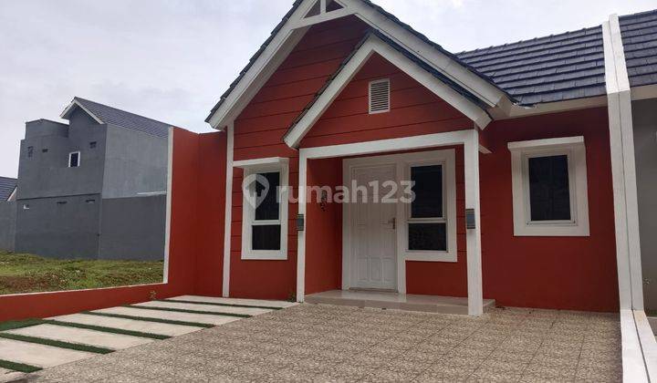 Rumah Kontrakan Bagus Semi Furnished di Perumahan Victoria Highland Bsb City Semarang 1