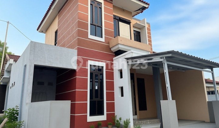 Good 2-Story Unfurnished House on Arumsari Street, Sambiroto, Semarang 1
