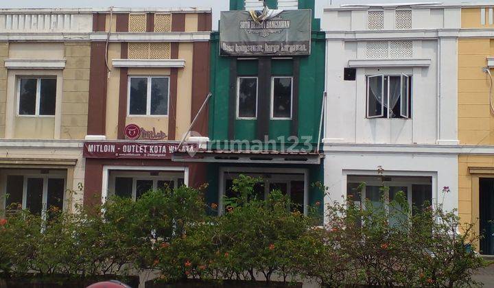 RUKO SIAP PAKAI HADAP BOULEVARD