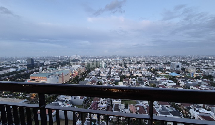 Apartemen French Walk Moi Kelapa Gading Lt 29 Furnish 2+1Br 2