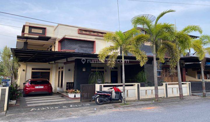 Rumah hook 2 Lantai di Kota Solok 1