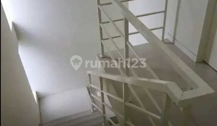 Disewakan Rumah Bagus Siap Huni Lokasi Strategis di Citragrand 2