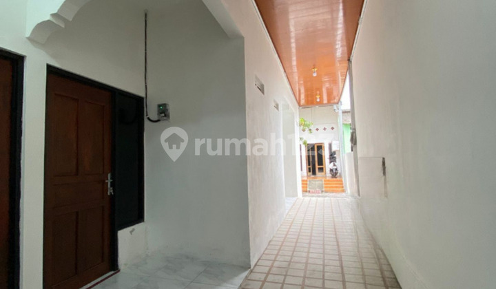 Rumah Kost Tengah Kota,Bonus Semi Furnished,Free Biaya2 2