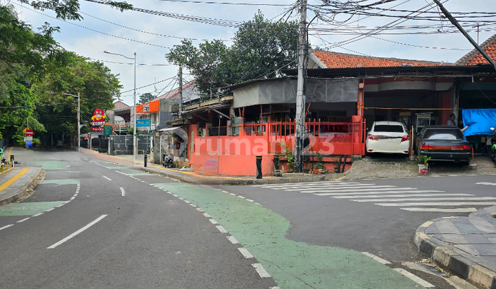 Restaurant House and Boarding House in Front of Eco Park Tebet South Jakarta, Suitable for Building Offices, Boarding Houses Restaurant House and Boarding House in Front of Eco Park Tebet South Jakarta, Suitable for Building Offices, Boarding Houses