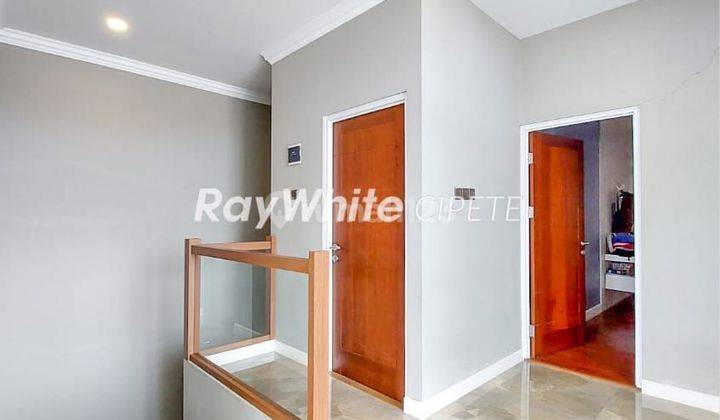 Apartemen Essence Penthouse Loft 2