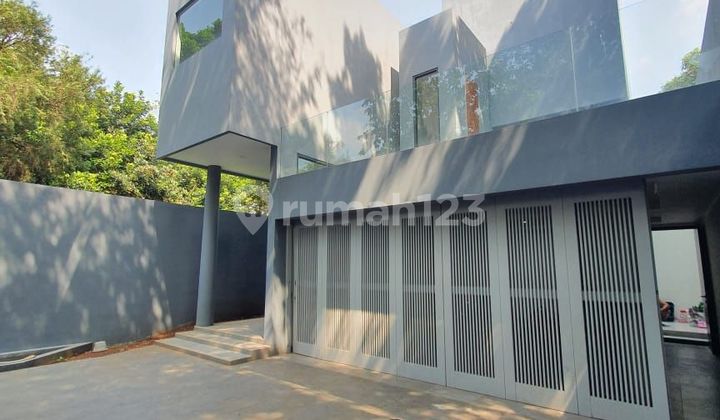 Rumah Murah Modern Dijual di Cilandak

 2