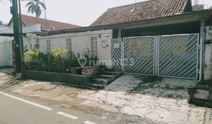 Dapatkan Rumah Strategis di Darmawangsa

 1