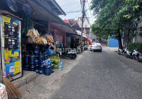 Rumah hitung tanah hanya 5 menit jalan kaki ke MRT H Nawi cocok untuk usaha ,town house di Cipete Jakarta Selatan

 2