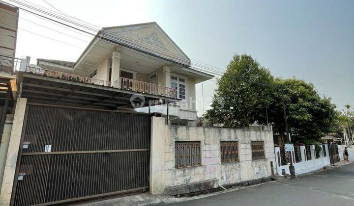 Rumah Murah Dalam Komplek Lebak Bulus Jakarta Selatan

 2