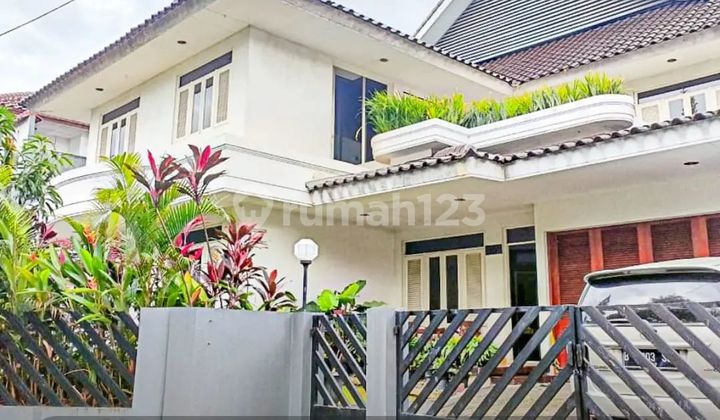 Rumah Mewah Bintaro Sektor 1 Jakarta Selatan 
