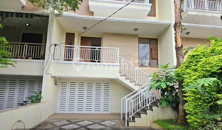 Turun Harga Murah Rumah Baru Impian 3 Lantai Dalam Town House Di Pejaten Kemang  1