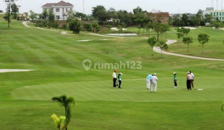 Dijual Hotel Bintang 4, Clubhouse dan Lapangan Golf di Batam

