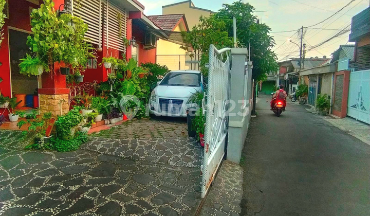Rumah Elok 2 Lt Di Kebagusan Pasar Minggu Jaksel