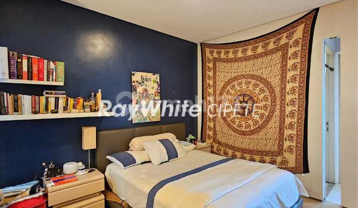 • Turun Harga •rumah Impian Modern 2.5 Lantai Depan Taman Besar Di Area Cilandak Barat Jakarta Selatan  2