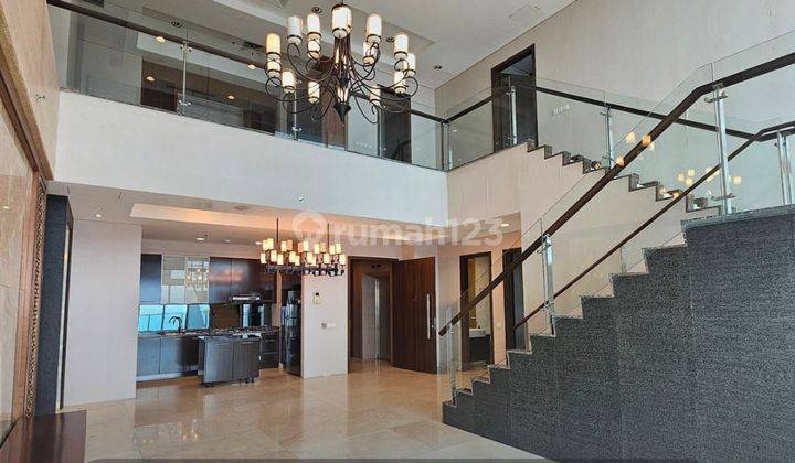 Turun Harga ..unit Di Kemang Villa Tower Ritz, Duplex, Semi Furnished Jakarta Selatan

 1