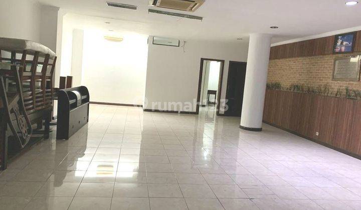 Turun Harga Bu..gedung 5 Lantai Di Kawasan Elite Kebon Sirih Jakarta Pusat  2