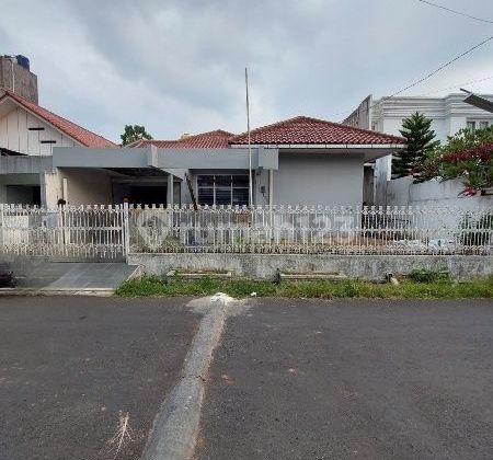 Rumah Hitung Tanah Di Area Cipete Selatan - Kemang Jakarta Selatan