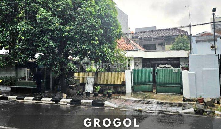 Rumah Lama Di Kawasan Perumahan Grogol 
 1