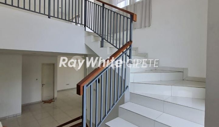 Rumah Cantik Dalam Townhouse Lebak Bulus, Cilandak Jakarta Selatan  2