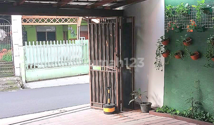 Rumah Gedung 3 LT Dekat MRT H Nawi Jakarta Selatan 2