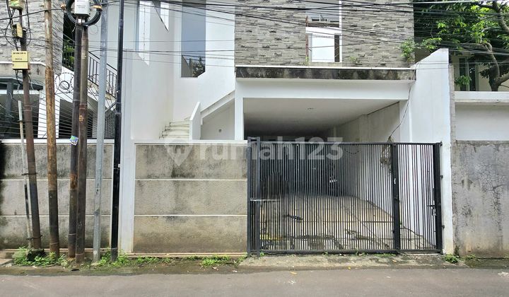 Rumah Idaman 95 Persen Siap Pakai Di Kemang Timur 2