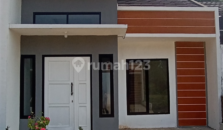 Takeover rumah baru tanpa bi checking dp 0% dekat tol dipinggir jalan 1