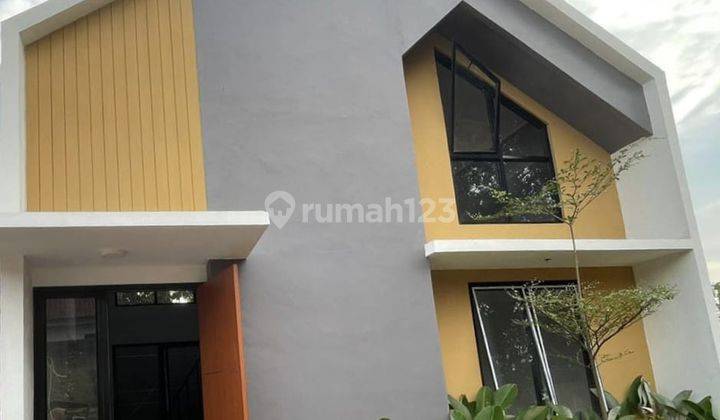 Rumah 1.5 lantai ready bisa kpr dp 0% nempel mall the park 2