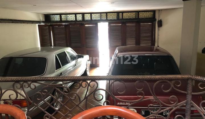 Dijual Rumah Siap Huni Di Jl Sanbas. Kebayoran Baru 2
