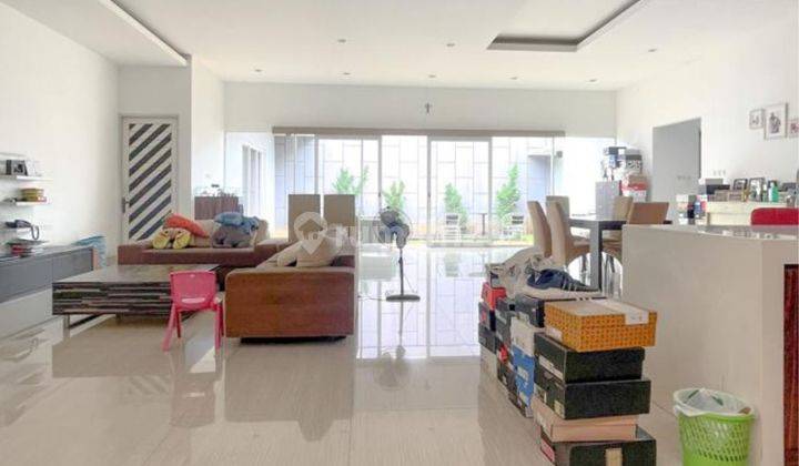 For Sale Rumah Bisa Komersil Pos Pengumben 9