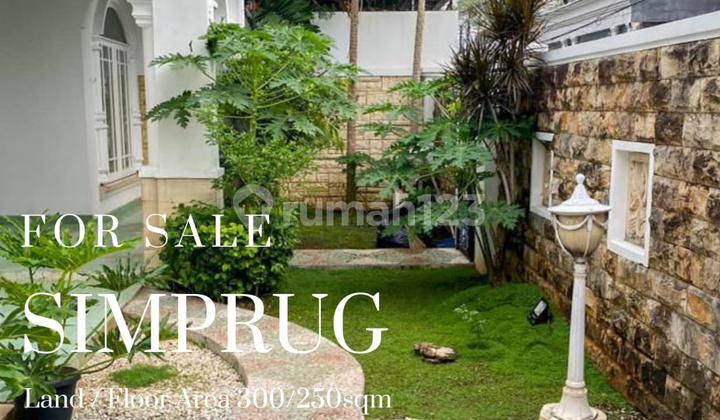 For Sale House in Simprug South Jakarta