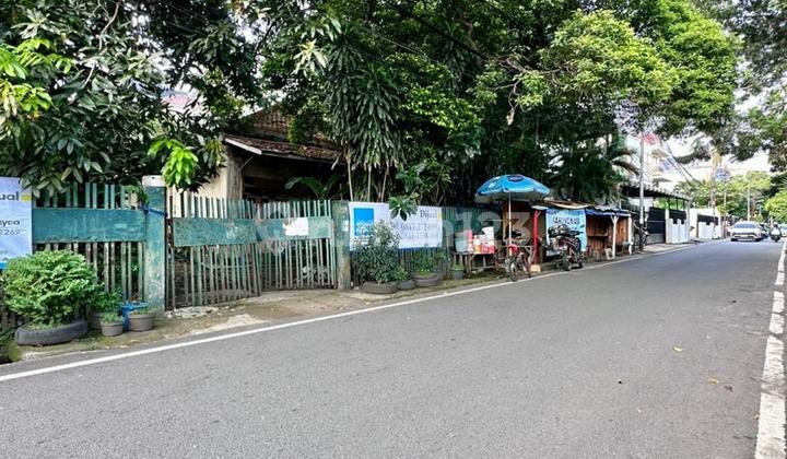 For Sale Rumah Tua Hitung Tanah Cocok untuk Kantor bisa Bangun 5 Lantai Jakarta Pusat 2
