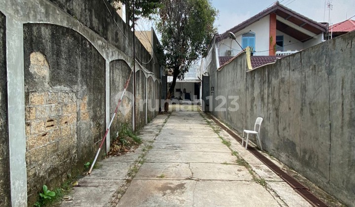 Dijual Rumah Tua Di Jl Siaga Raya 2