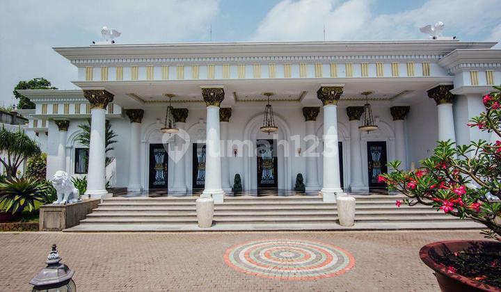 For Sale: Spacious Luxury House with Mount Salak View in Sentul, West Java 2