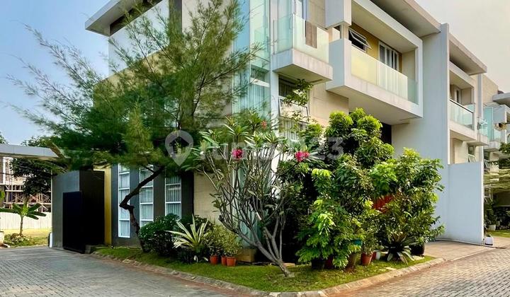 For Sale Town House Modern Minimalis Private Pool Di Tb Simatupang Pasar Minggu Jakarta Selatan 2