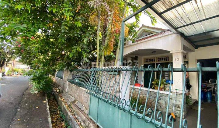 Dijual Rumah Lama Di Praja Dalam Jakarta Selatan