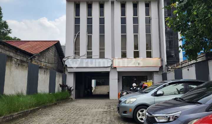 Dijual Ruko & Cafe Harga NJOP di Lebak Bulus Jakarta Selatan