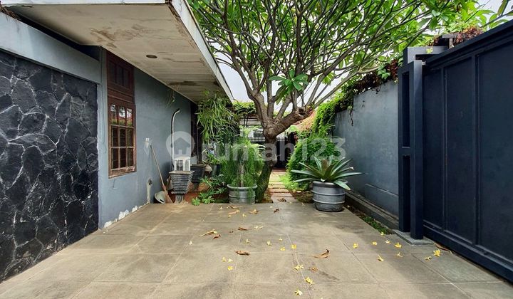 For Sale House Inside Large Complex. Strategic Location Near Tb Simatupang Toll Road South Jakarta For Sale House Inside Large Complex. Strategic Location Near Tb Simatupang Toll Road South Jakarta