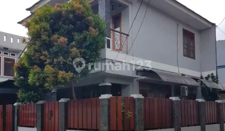 Dijual Rumah Posisi Hoek Di Cipete Jakarta Selatan Dijual Rumah Posisi Hoek Di Cipete Jakarta Selatan