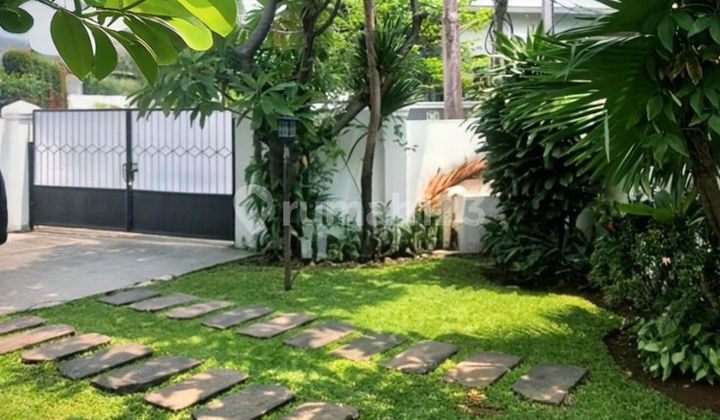 For Sale Single-Story House in Complex Near SCBD South Jakarta 2