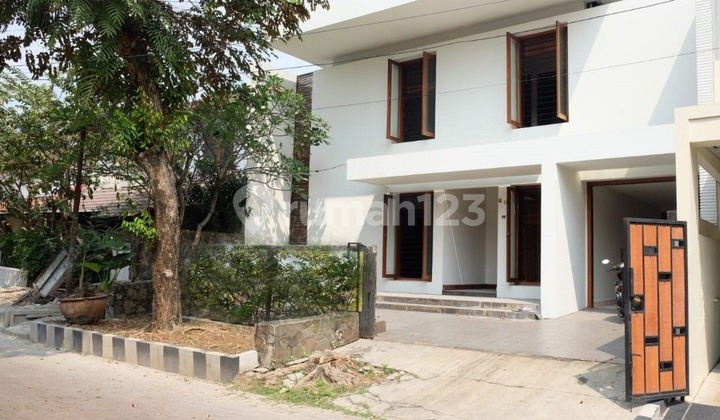 Dijual Cepat Rumah Siap Huni Di Adiyaksa Lebak Bulus Jakarta Selatan